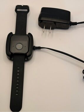 Belle W Wearable Mobile Medical‎ Alert Belle W With Charger